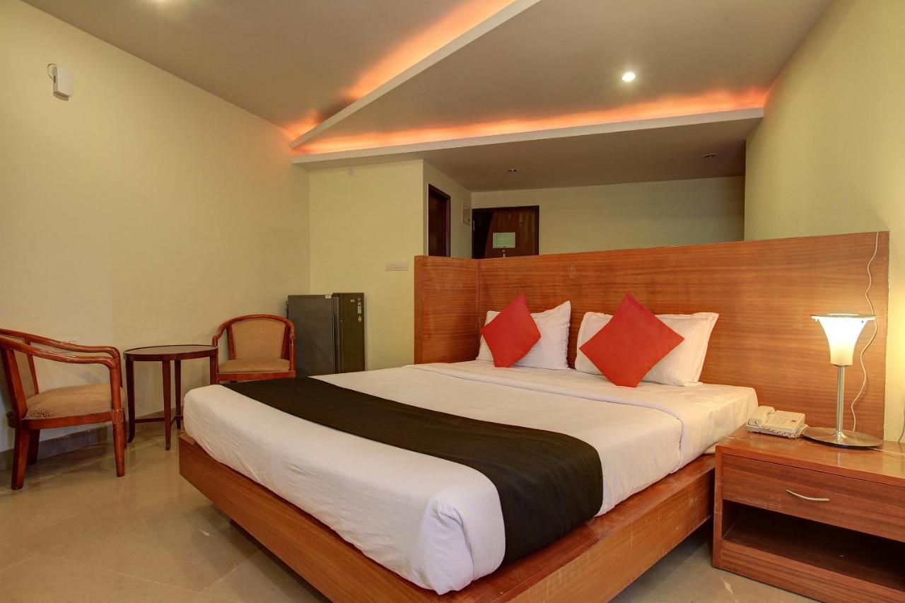 Townhouse Jp Residency Near Delhi Airport Hotel Ню Делхи Екстериор снимка